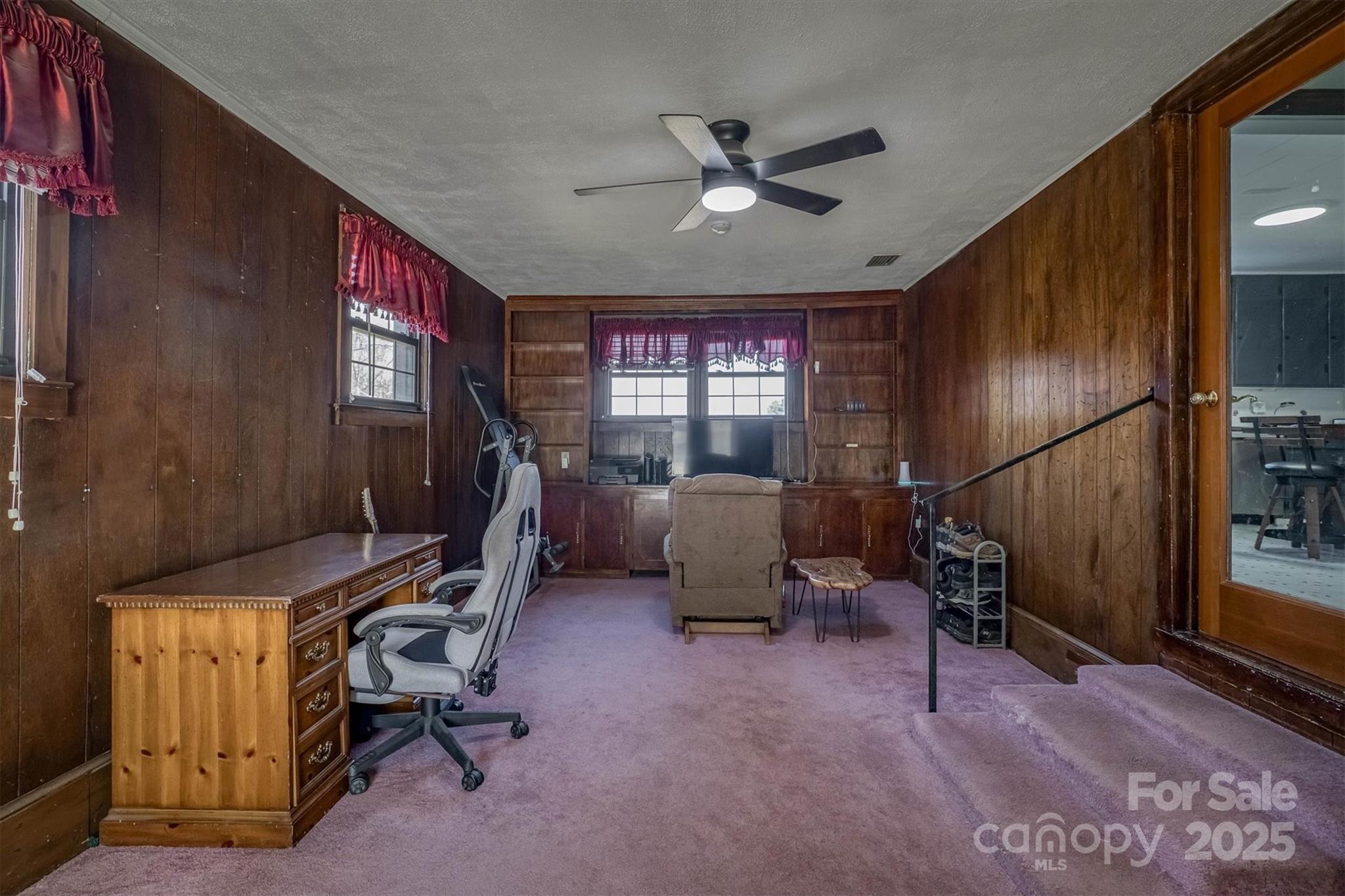 811 Kathy Drive Property Photo 13