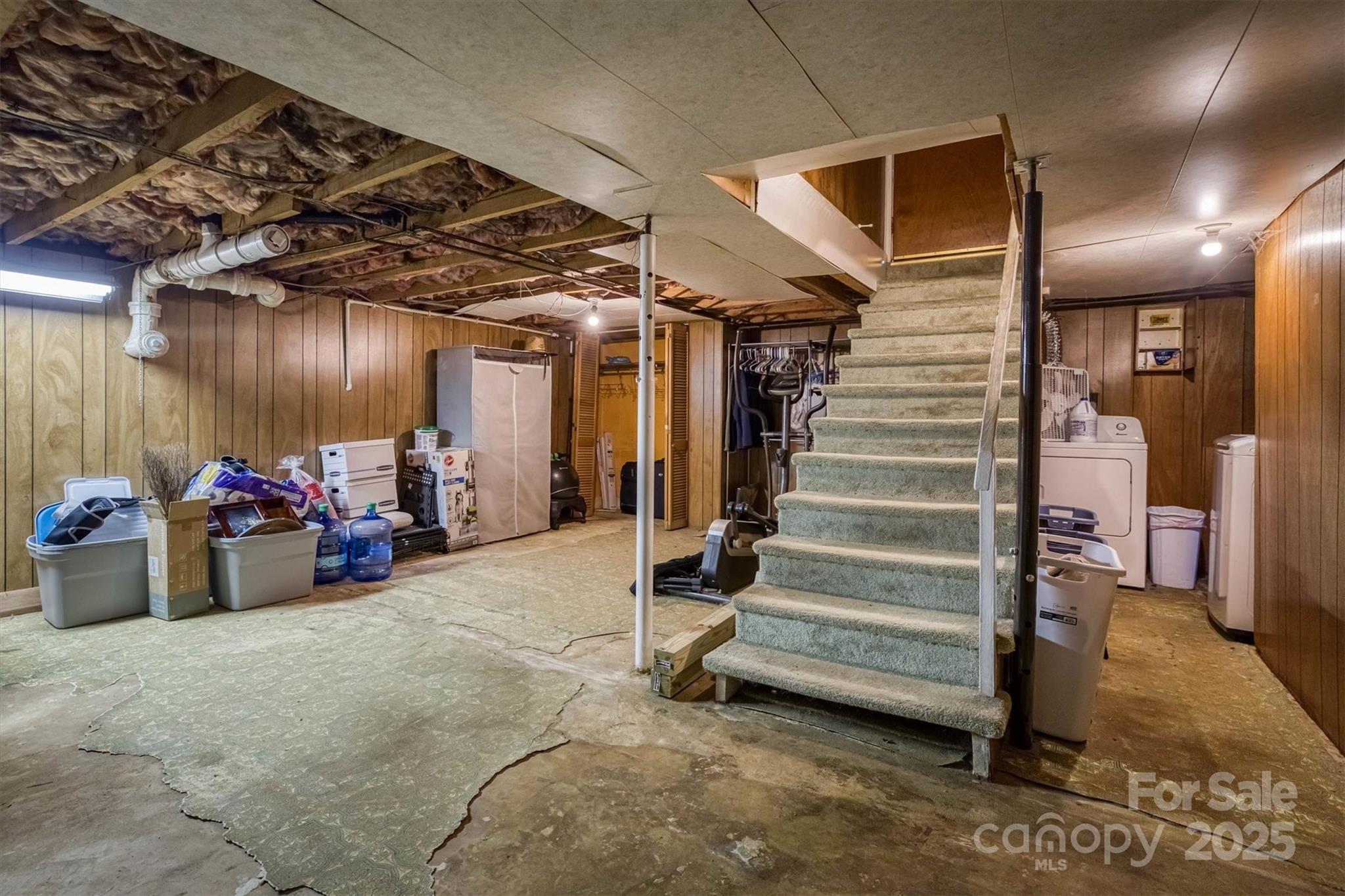 811 Kathy Drive Property Photo 16