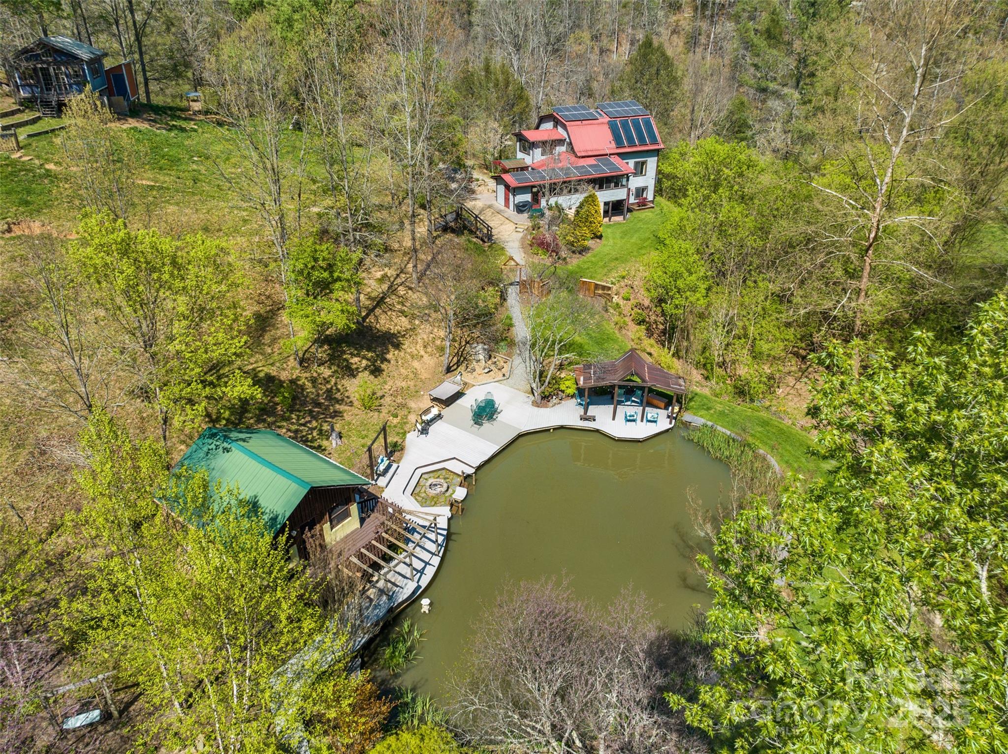 3717 Bend Of Ivy Road Property Photo 2