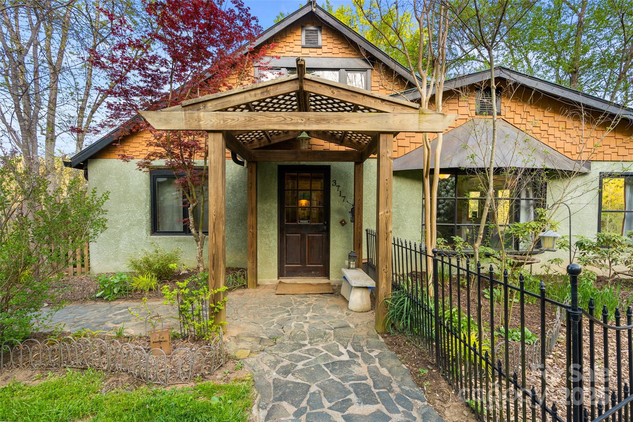 3717 Bend Of Ivy Road Property Photo 20