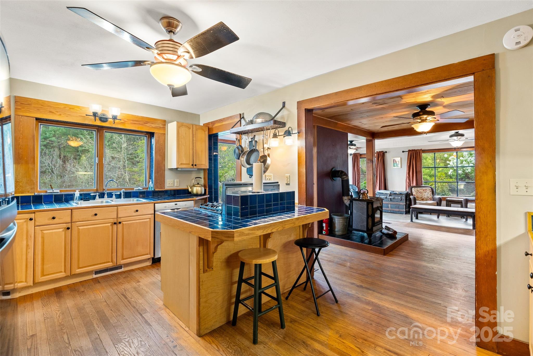 3717 Bend Of Ivy Road Property Photo 23