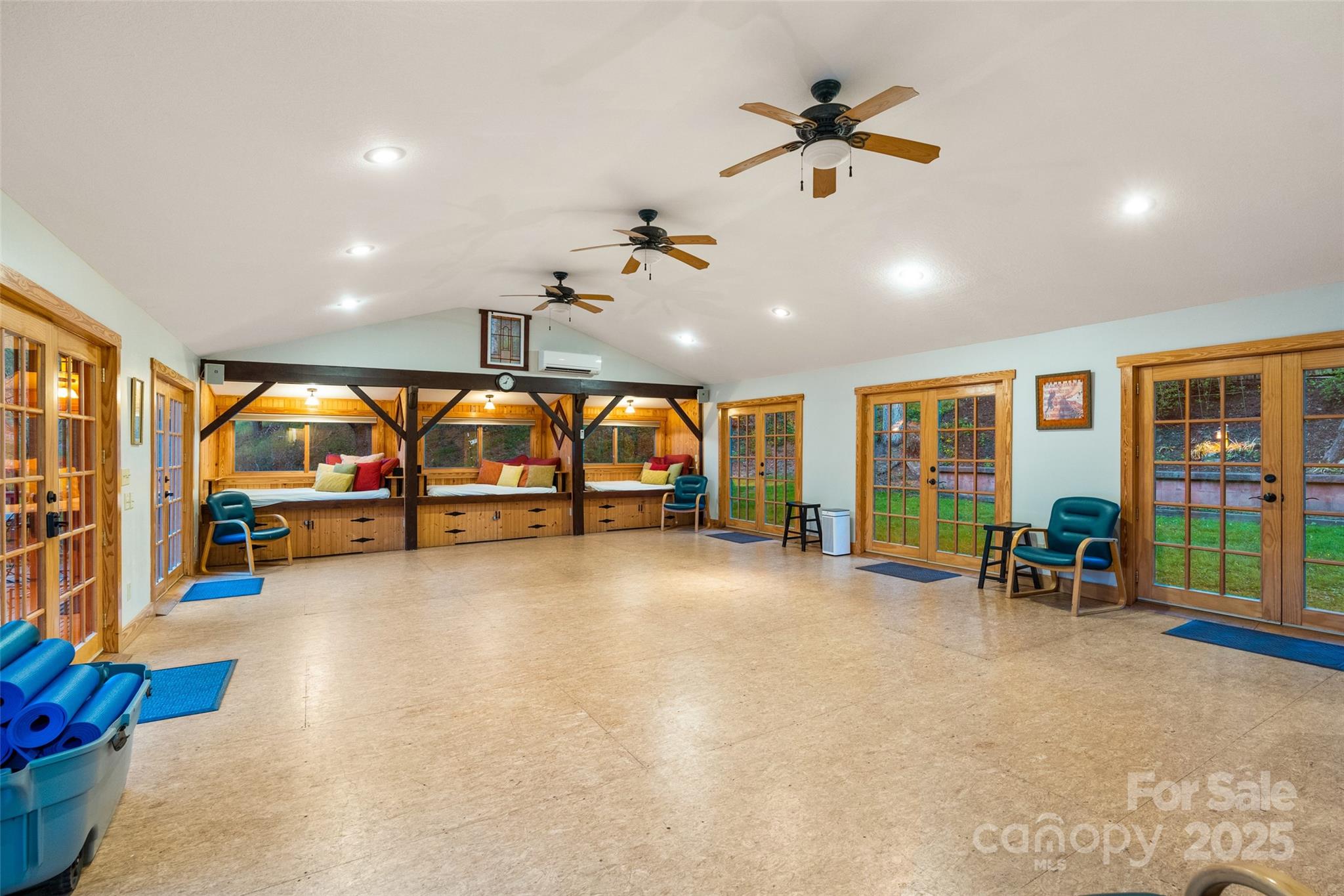 3717 Bend Of Ivy Road Property Photo 32