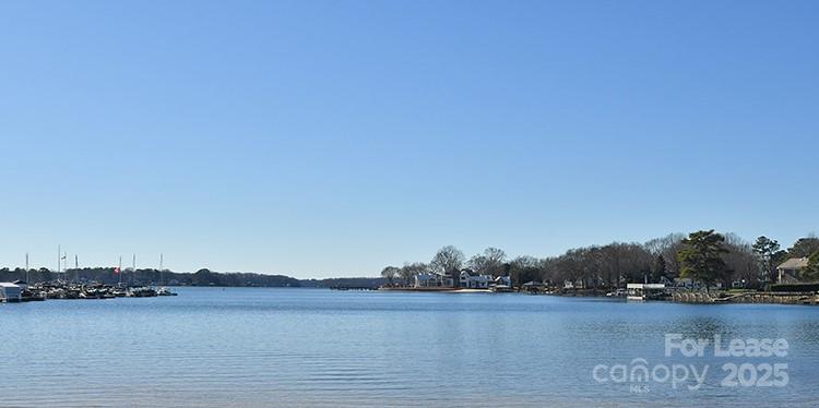18824 Nautical Drive 23 Property Photo 2