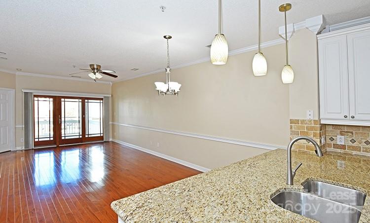 18824 Nautical Drive 23 Property Photo 9