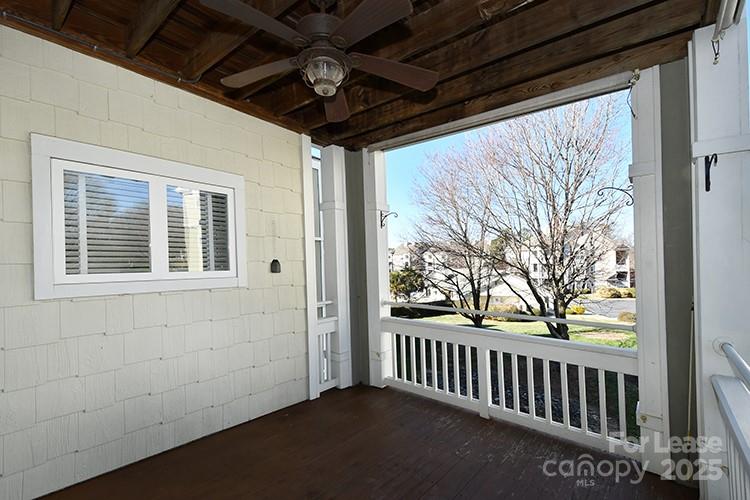 18824 Nautical Drive 23 Property Photo 10