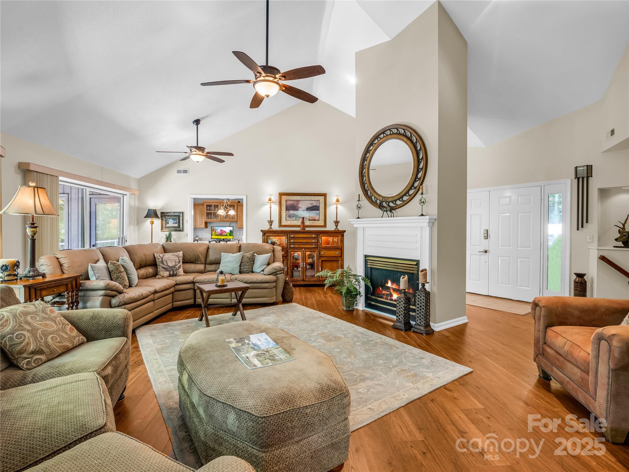 193 Downing Place Property Photo 6