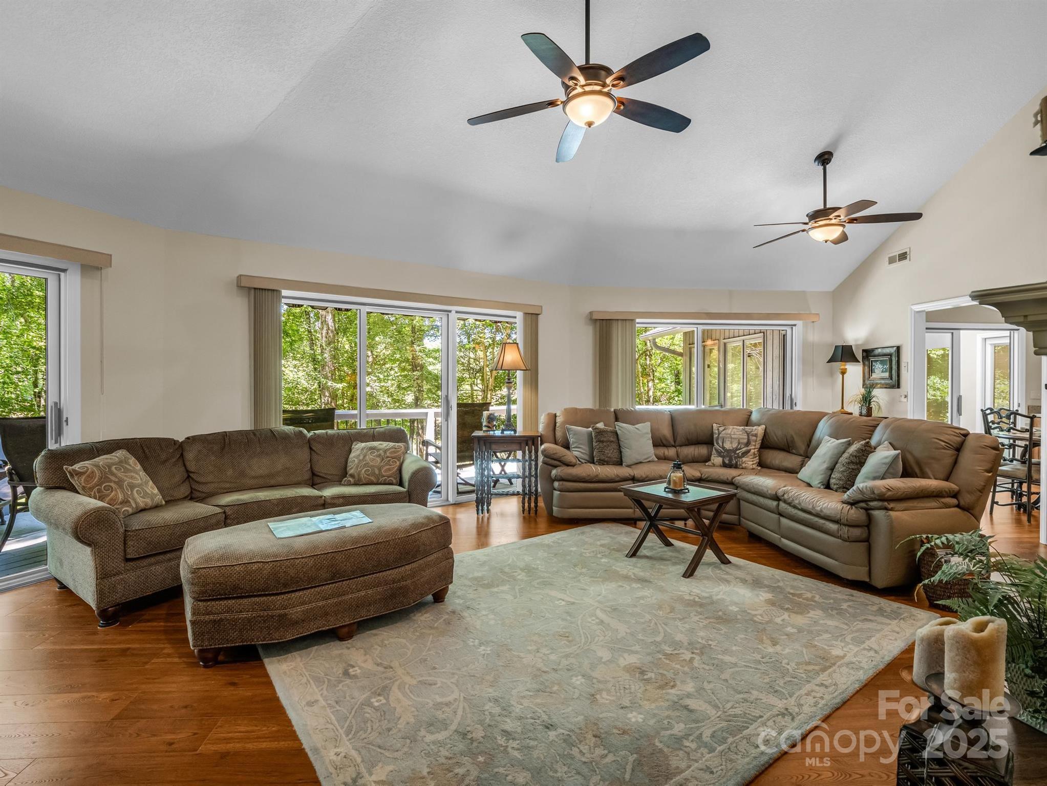 193 Downing Place Property Photo 10