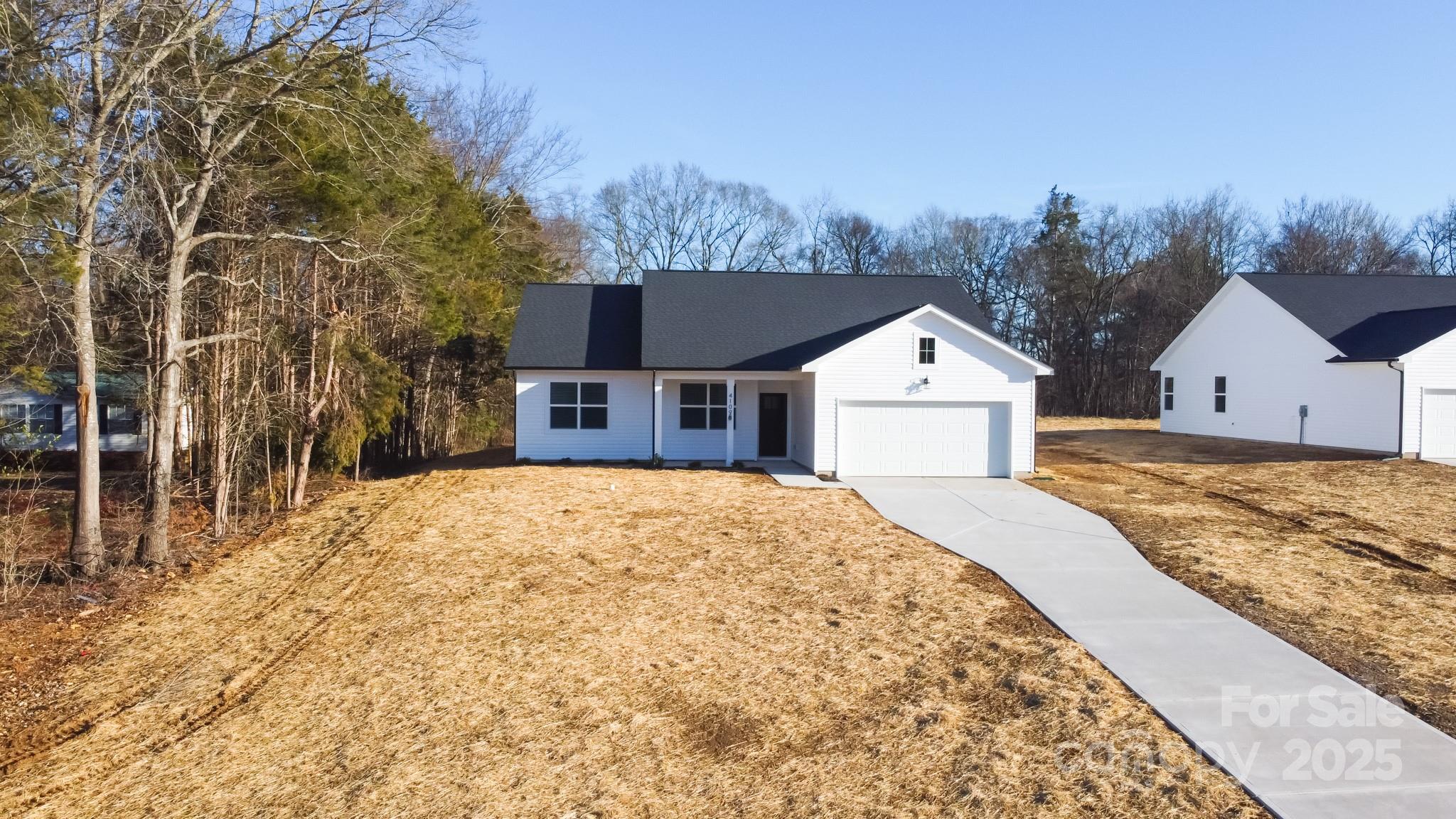 4109 Pebblebrook Circle Property Photo
