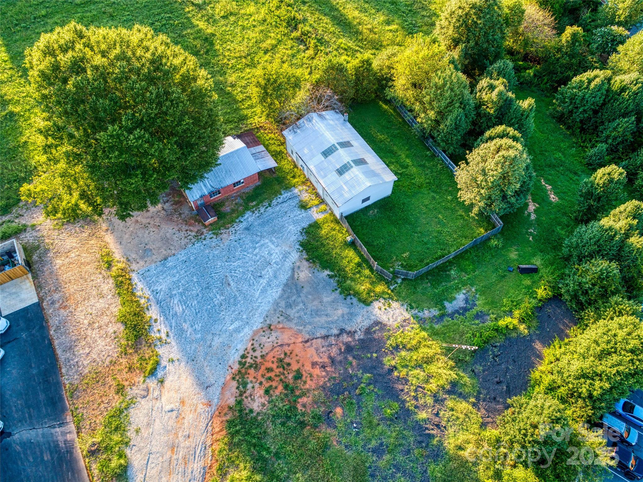 690 River Highway 3 Property Photo 3