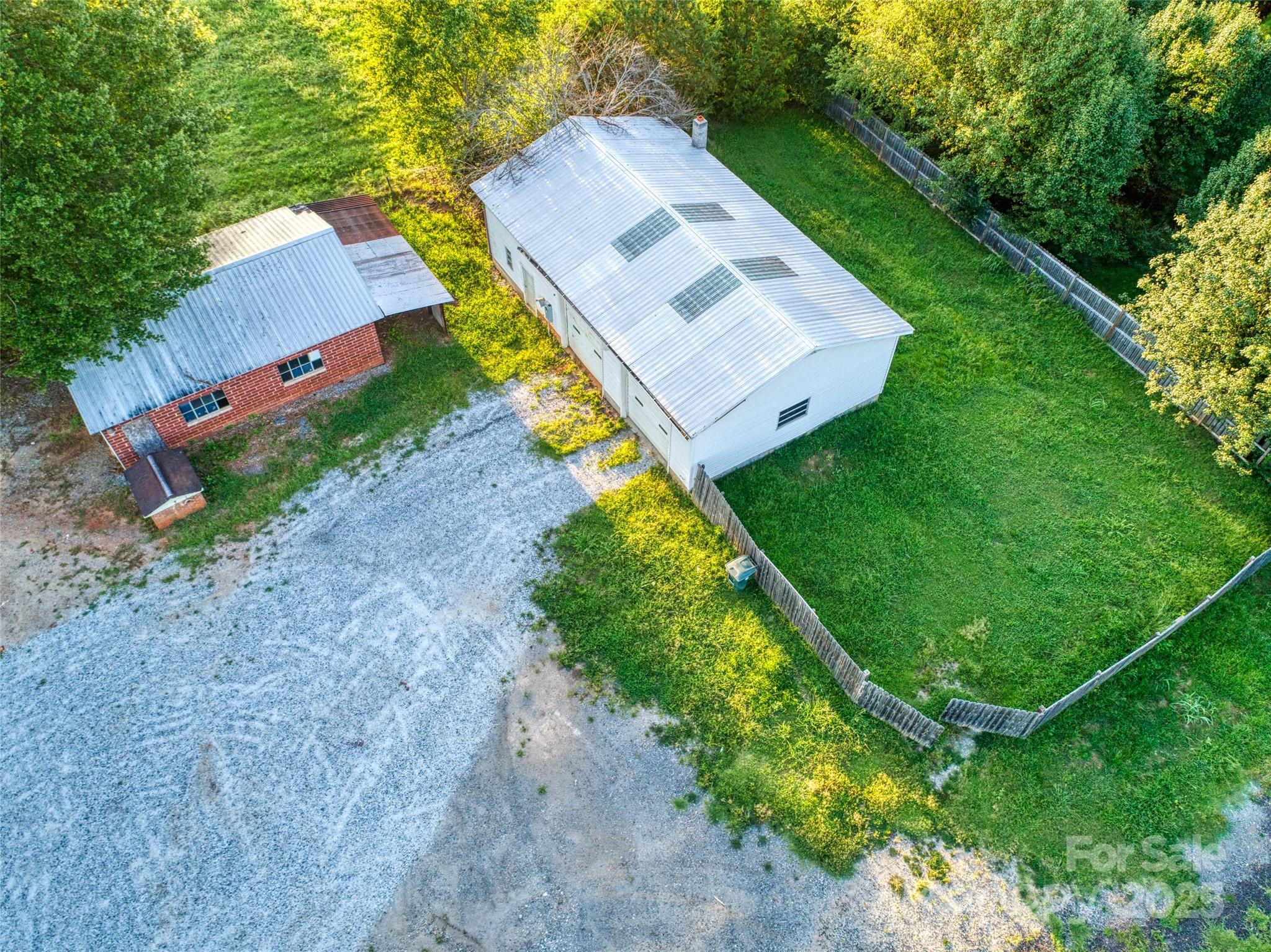 690 River Highway 3 Property Photo 18