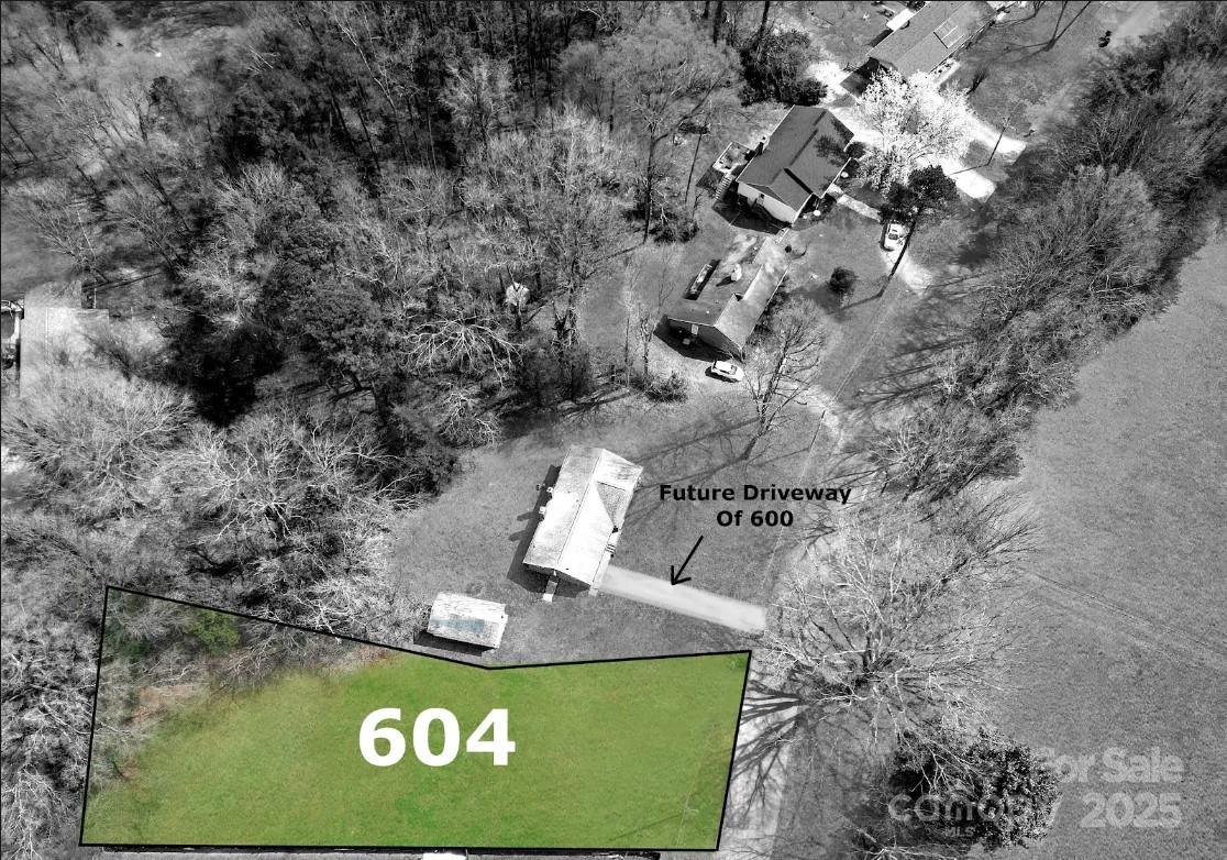 604 Touch Me Not Lane Property Photo 39