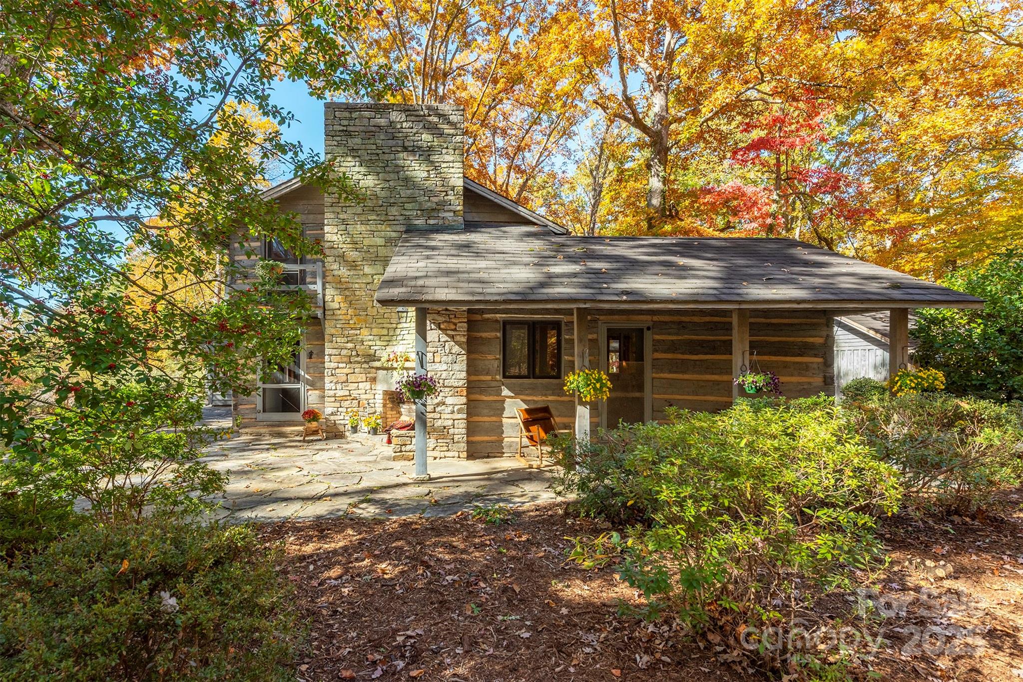 102 Weaver Mill Road Property Photo 2