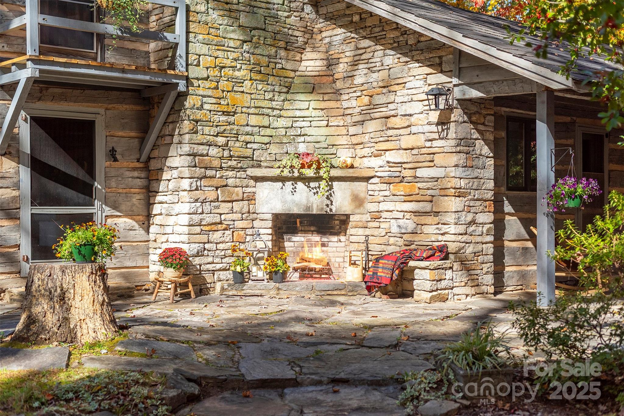 102 Weaver Mill Road Property Photo 4