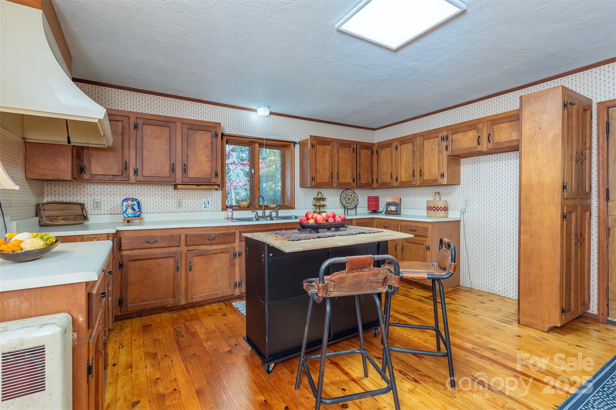 102 Weaver Mill Road Property Photo 15