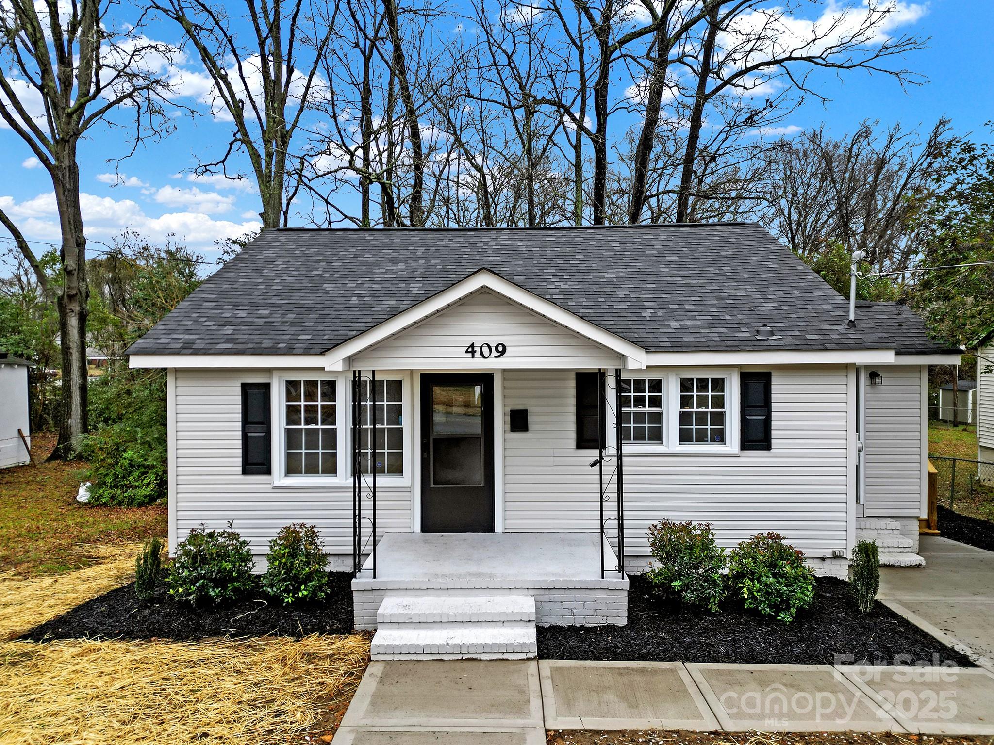 409 Jones Avenue Property Photo 1
