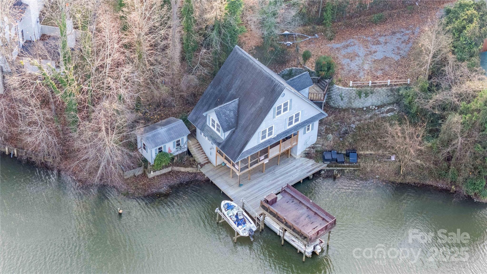 5212 Bay Road Property Photo 7