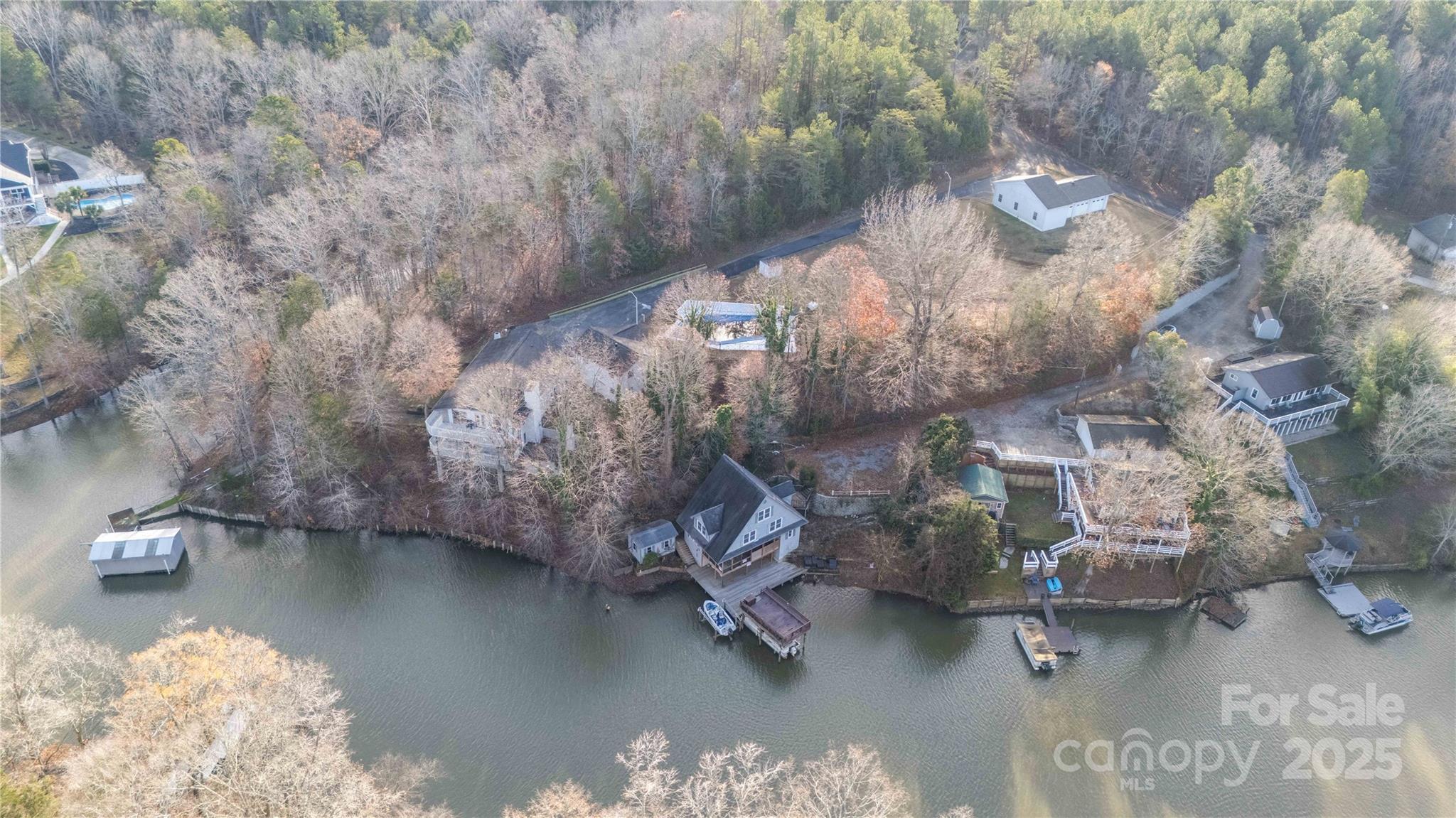 5212 Bay Road Property Photo 11