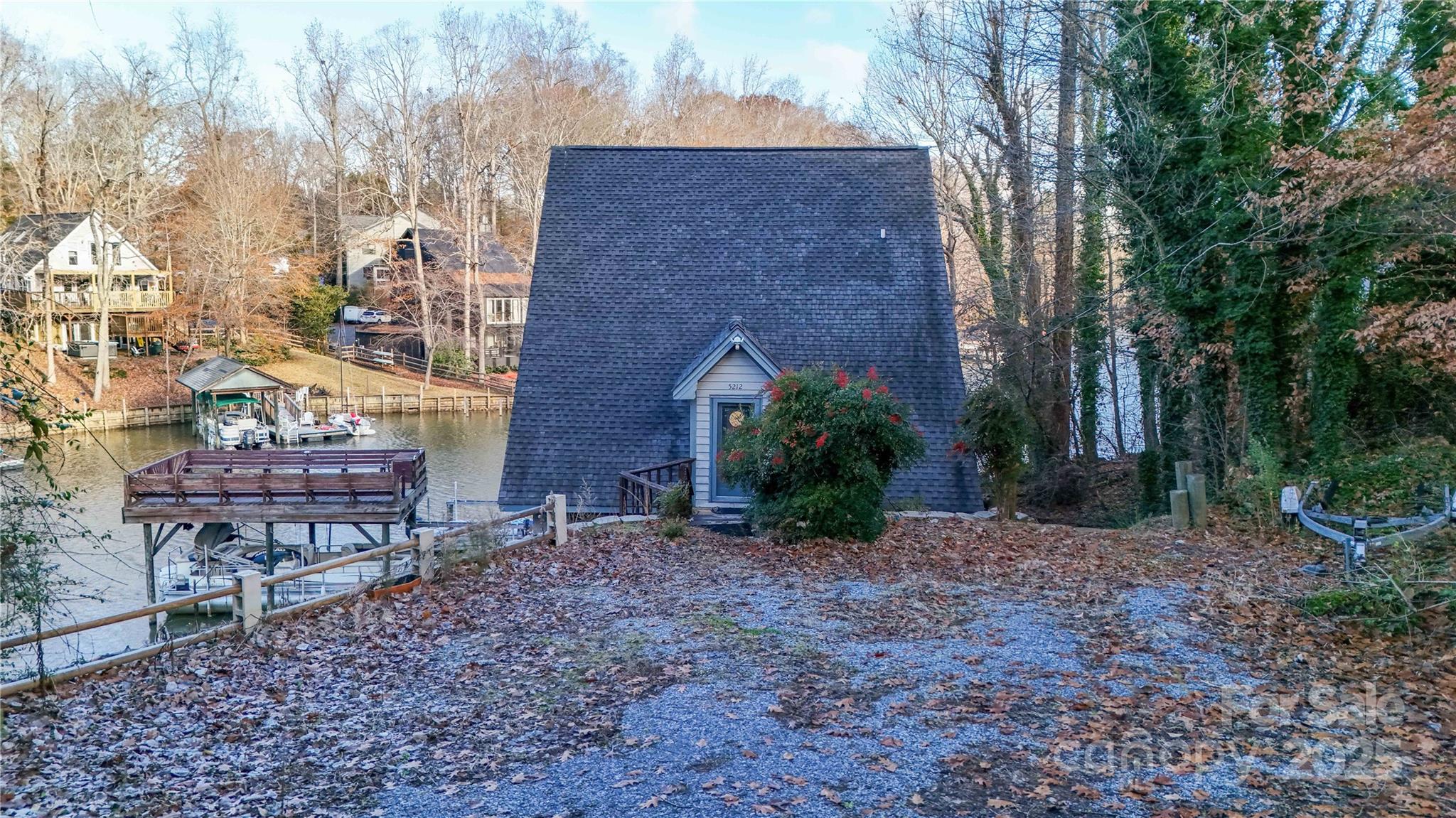 5212 Bay Road Property Photo 12