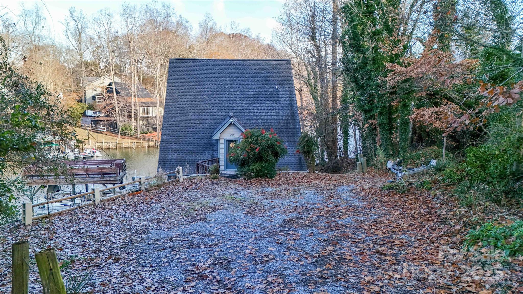 5212 Bay Road Property Photo 13