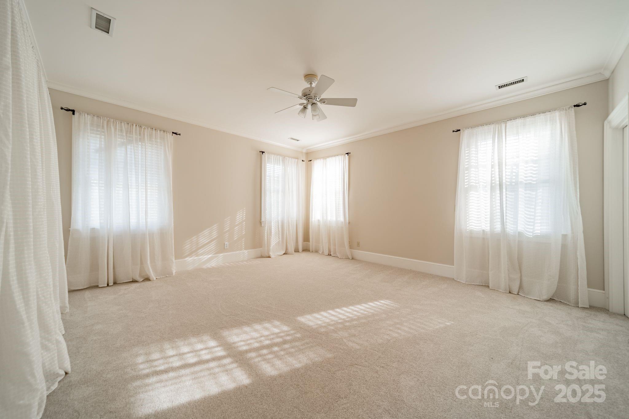 1333 Carlton Avenue Property Photo 30