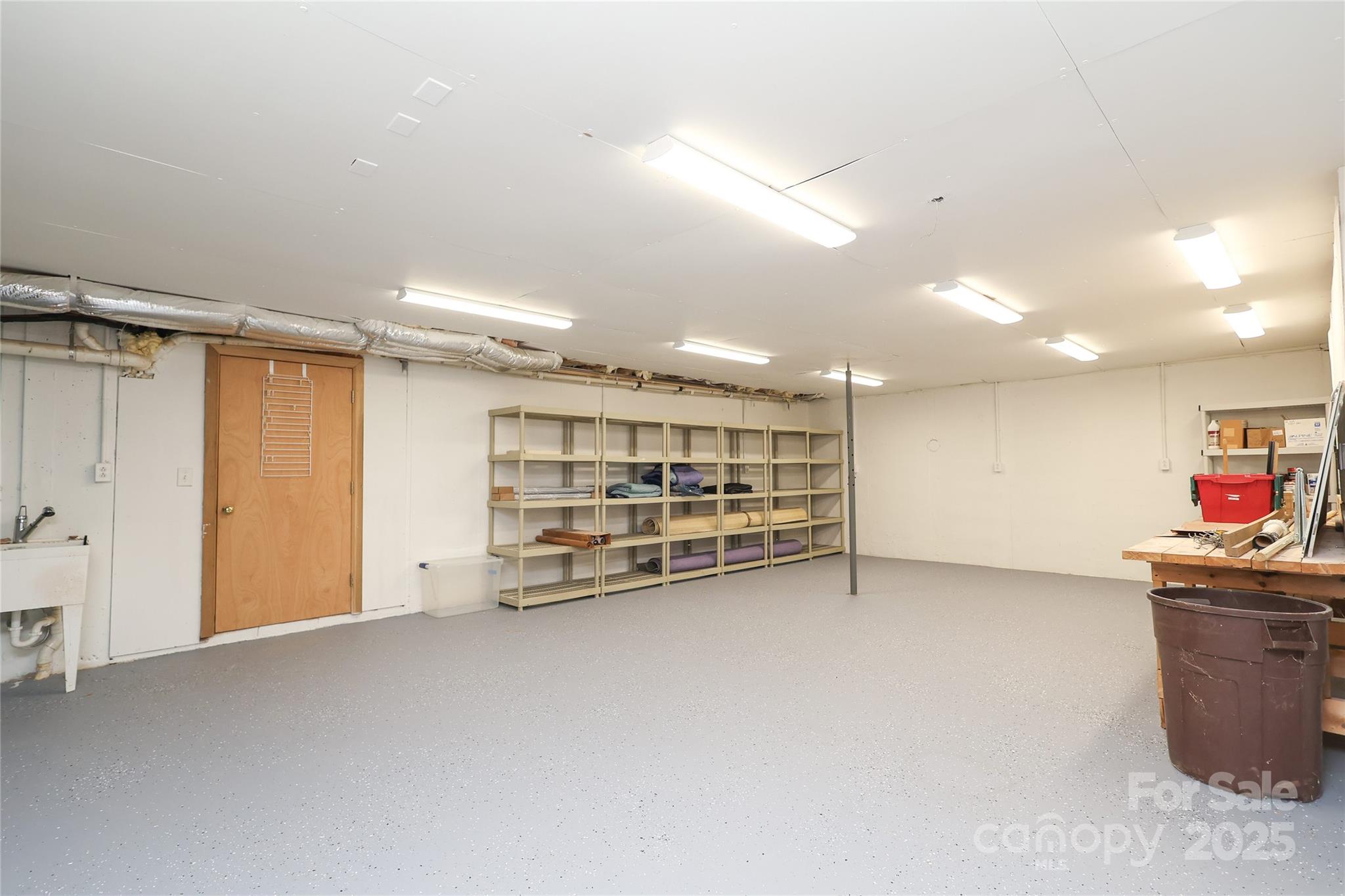 1333 Carlton Avenue Property Photo 38