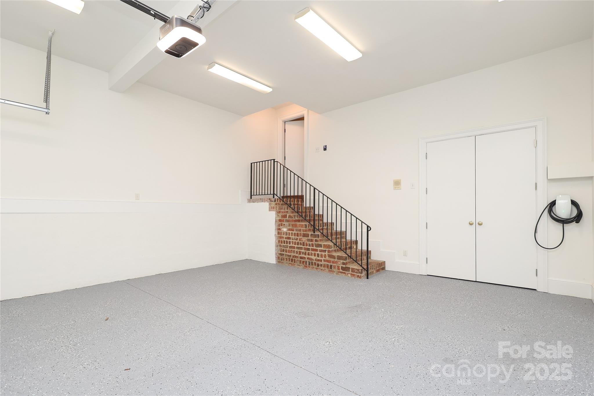 1333 Carlton Avenue Property Photo 40