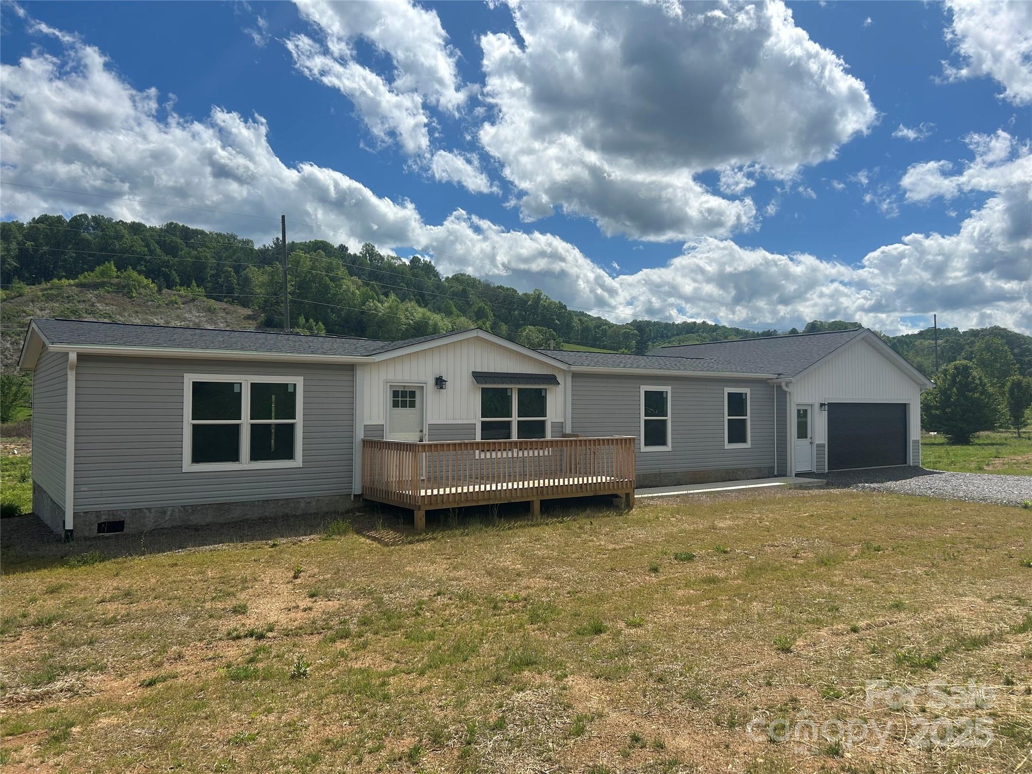 392 Burnsville School Road Property Photo