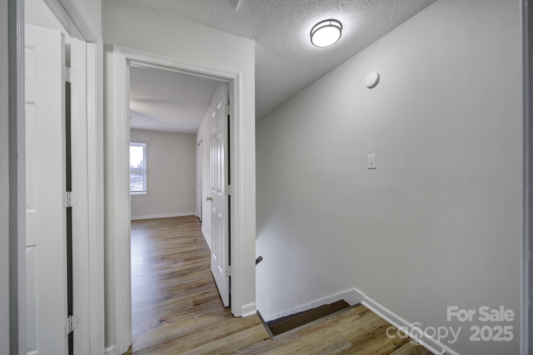 438 Stoneycreek Lane Property Photo 11