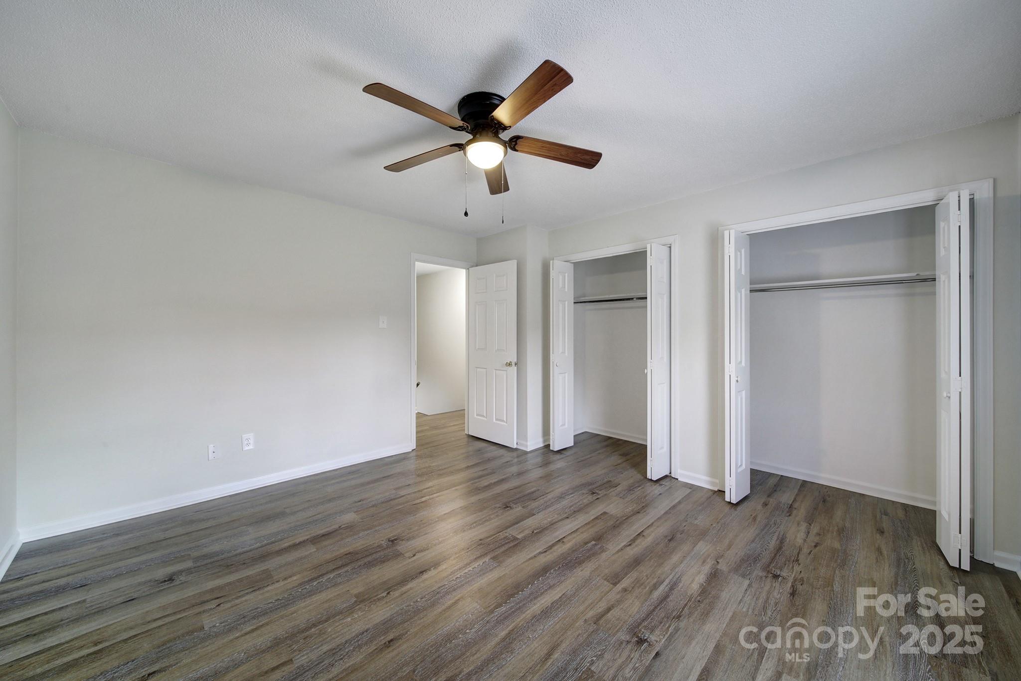 438 Stoneycreek Lane Property Photo 12