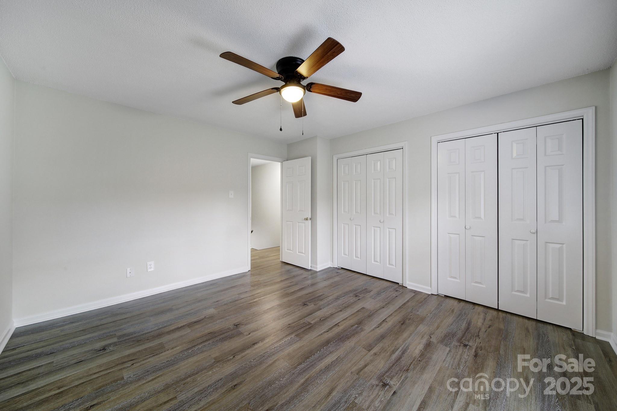 438 Stoneycreek Lane Property Photo 17