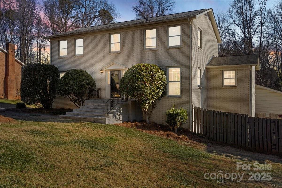 2102 Monticello Drive Property Photo