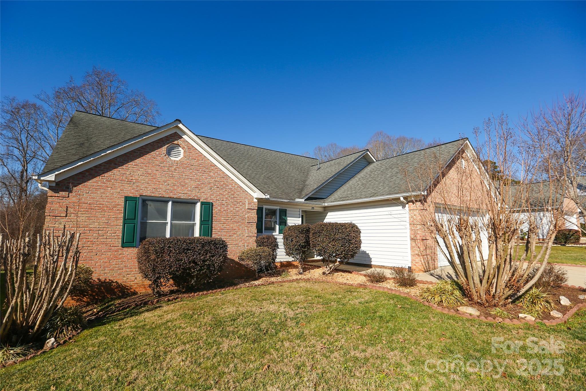 730 Hidden Creek Circle Property Photo 2