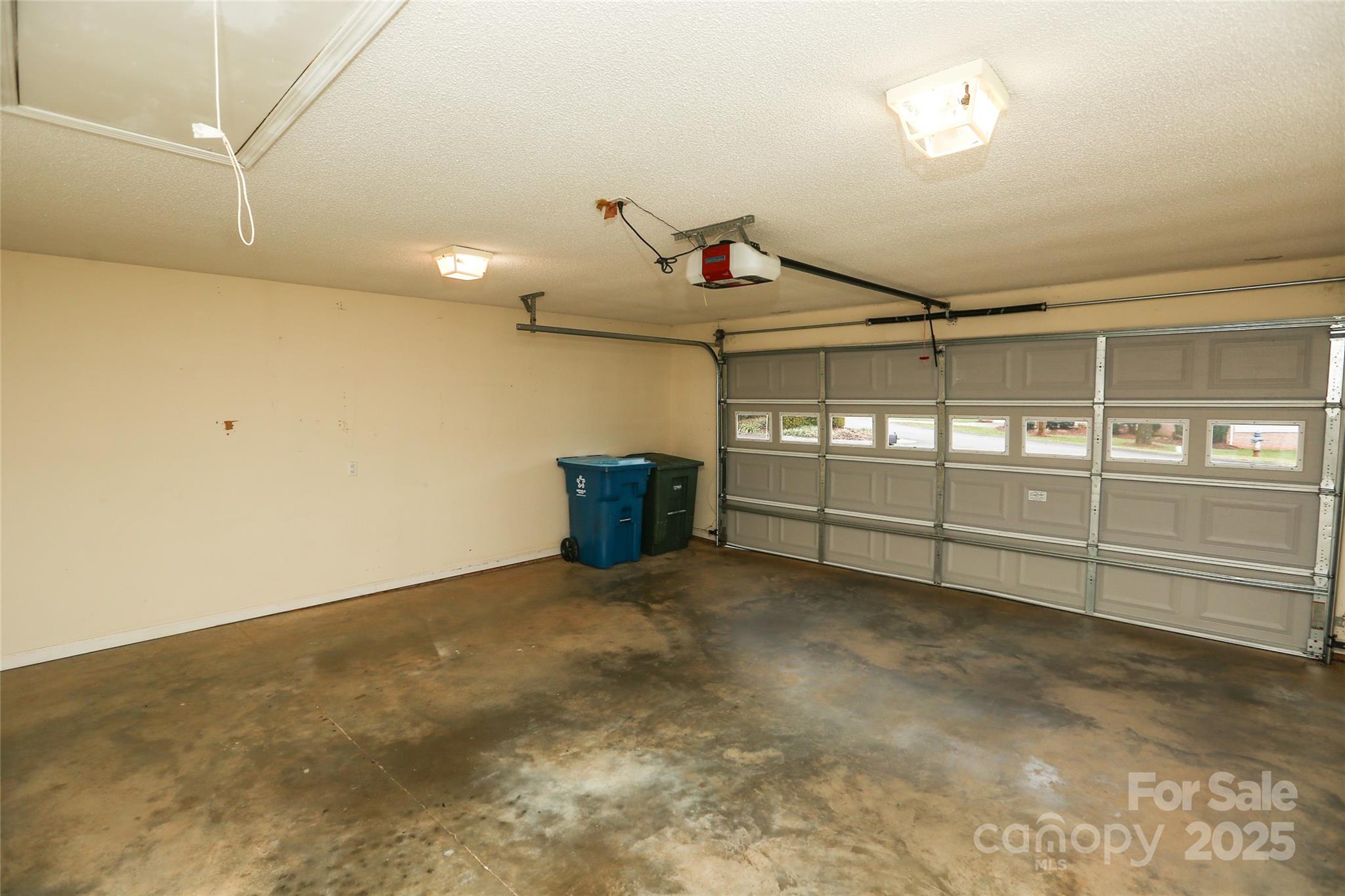 730 Hidden Creek Circle Property Photo 20