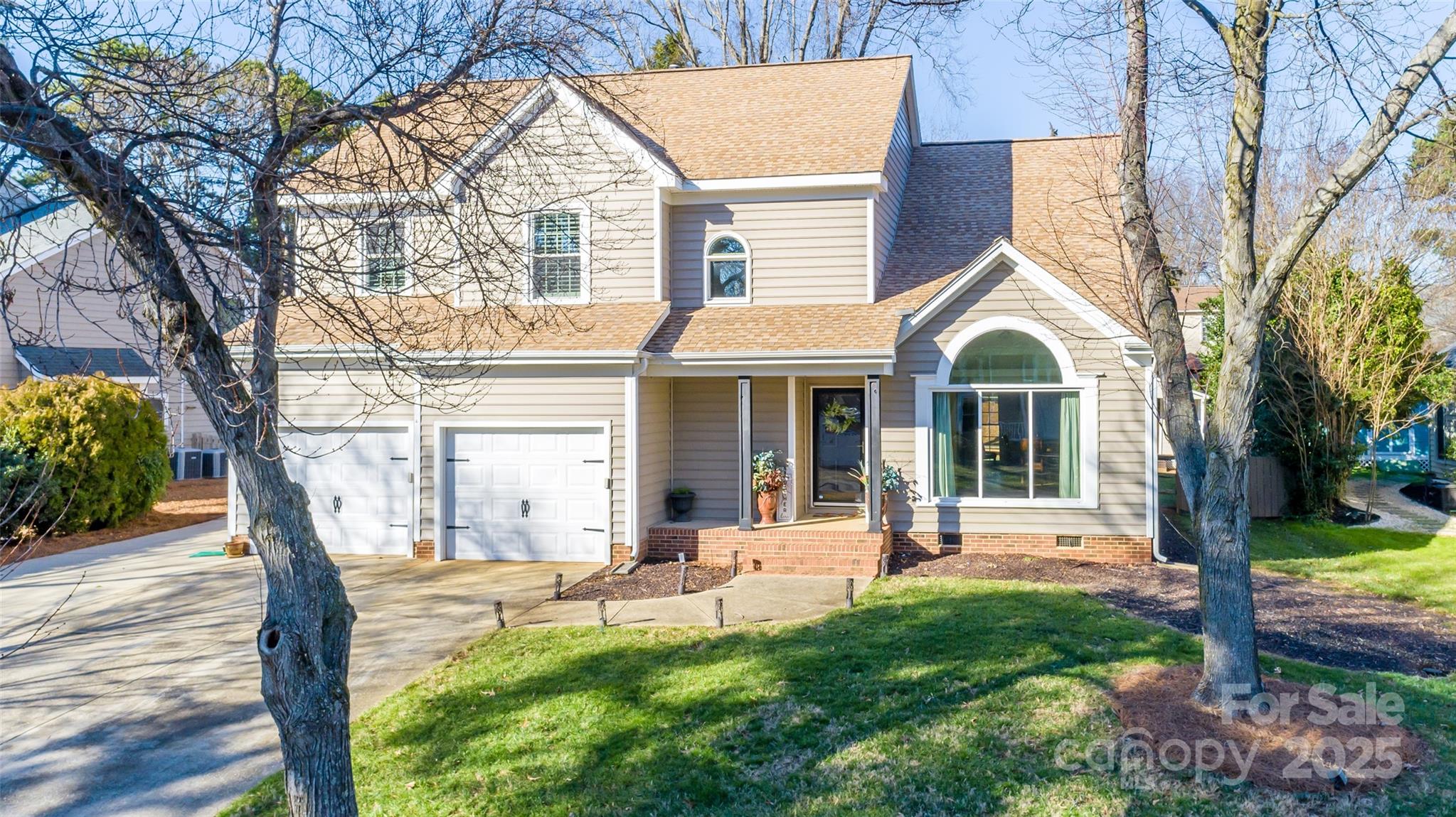 112 Northhampton Drive Property Photo