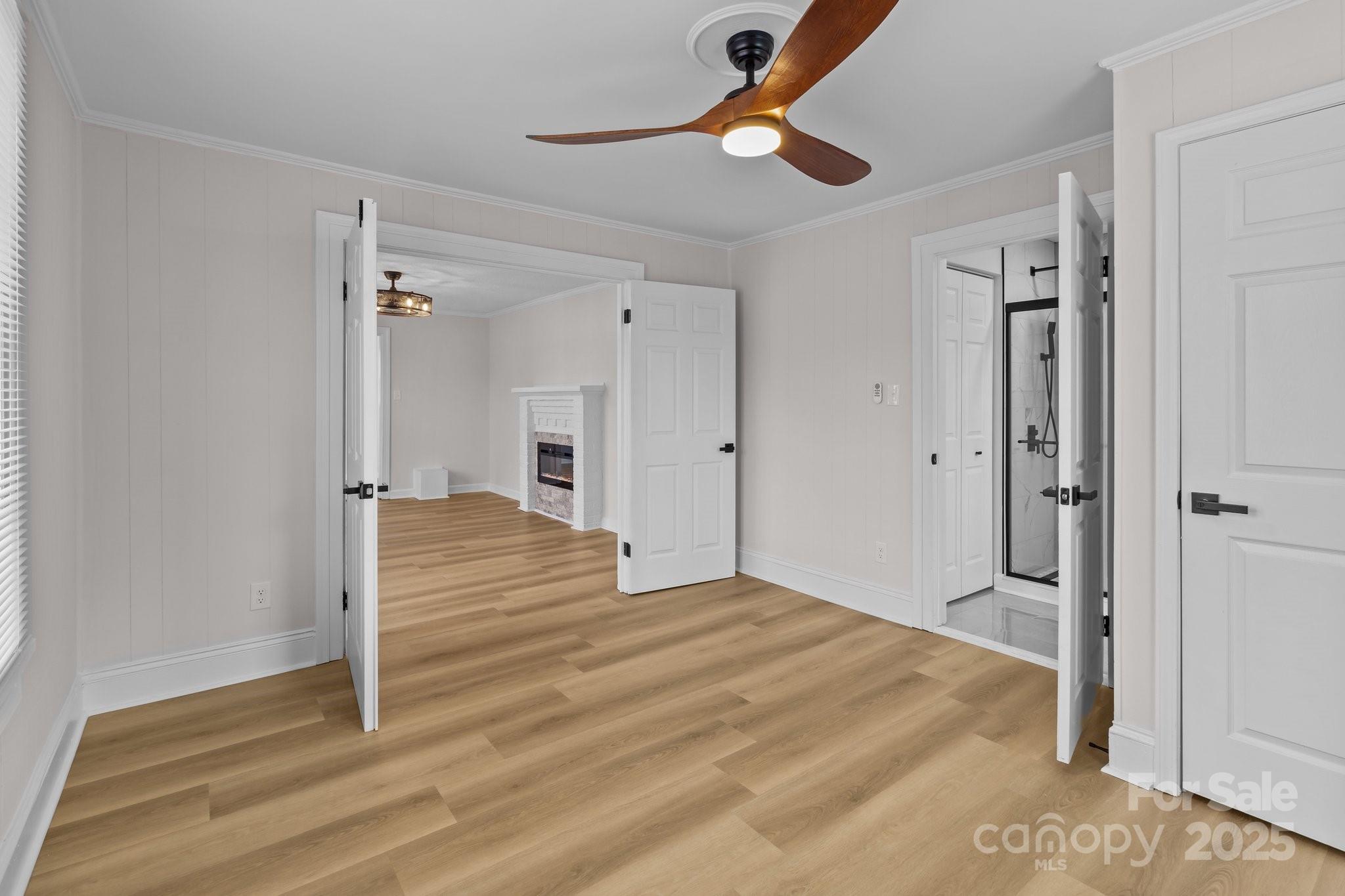 1004 N Salisbury Avenue Property Photo 11