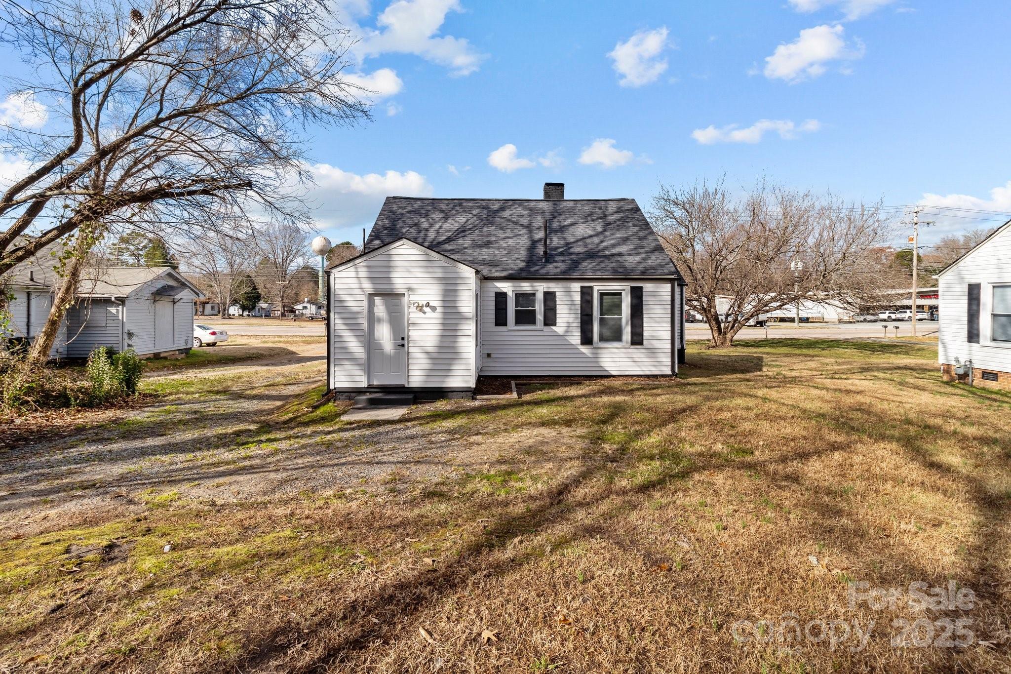 1004 N Salisbury Avenue Property Photo 30