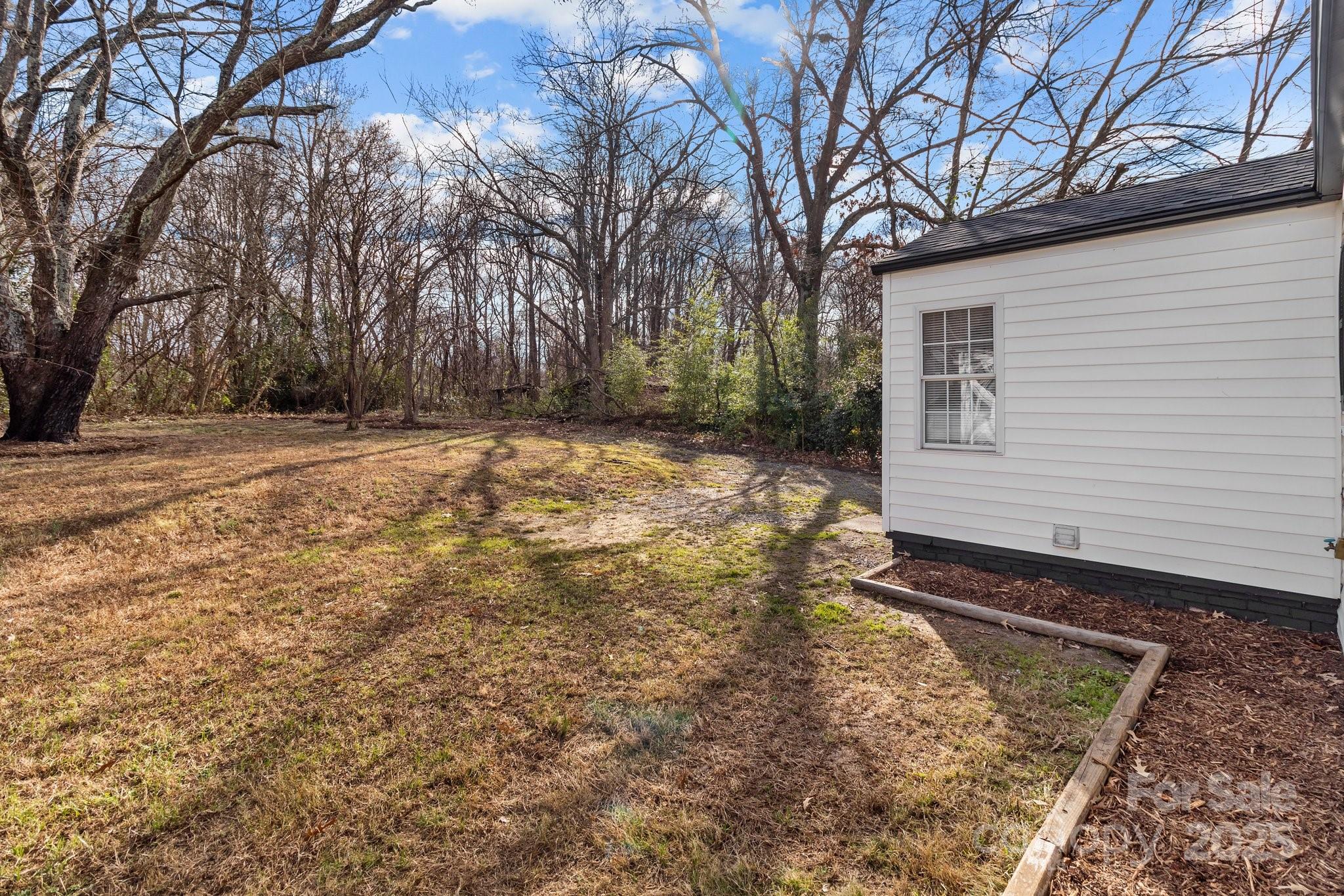1004 N Salisbury Avenue Property Photo 31