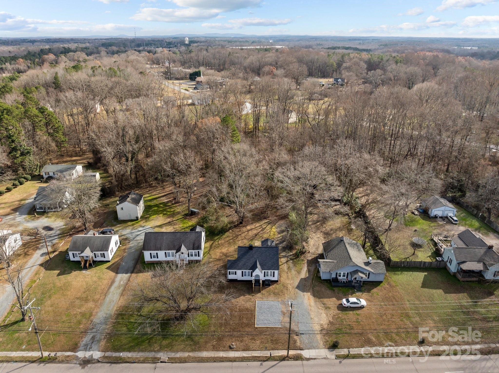 1004 N Salisbury Avenue Property Photo 35