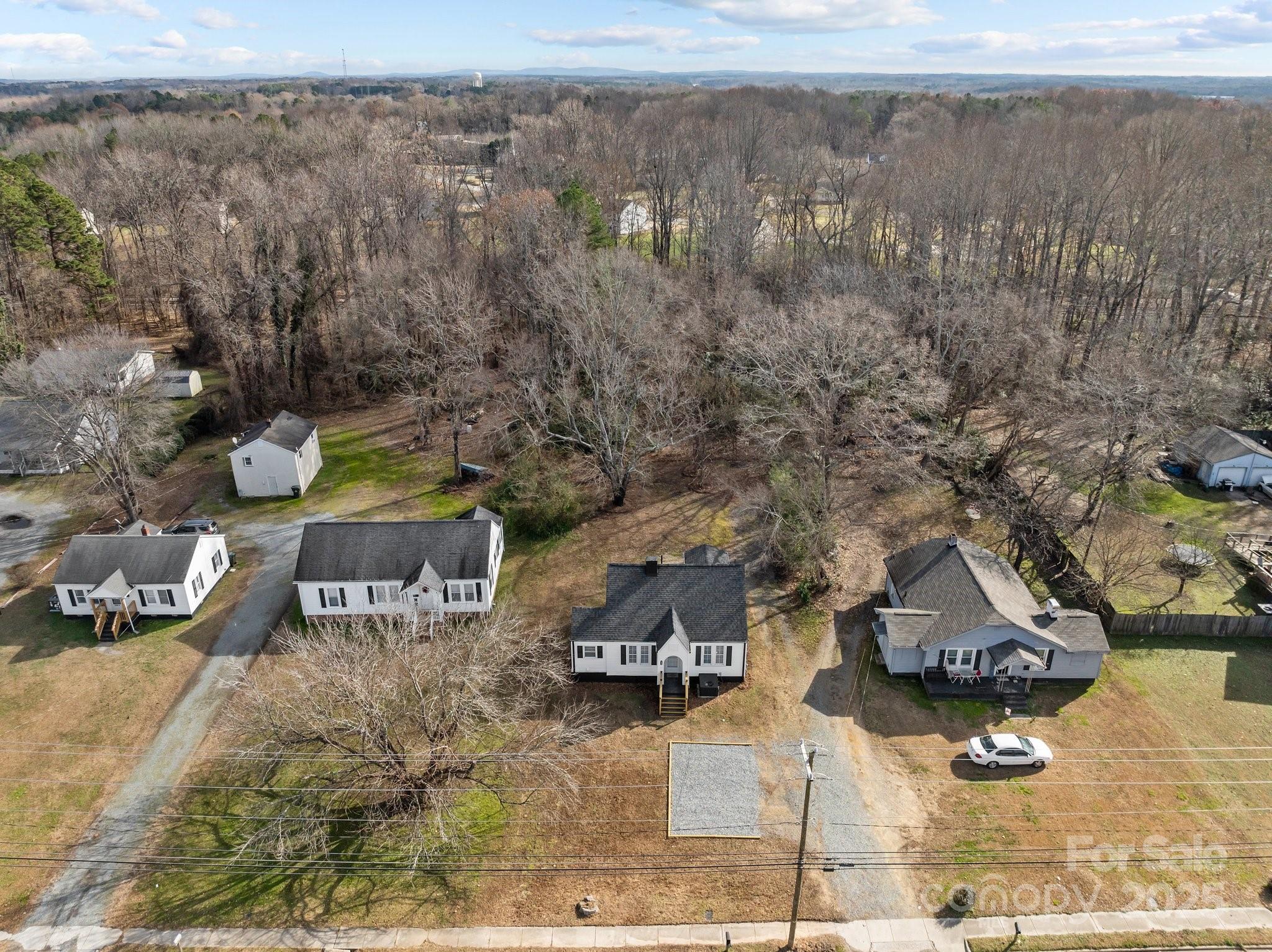 1004 N Salisbury Avenue Property Photo 39
