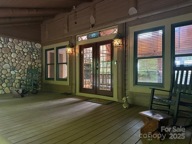 111 Living Good Lane Property Photo 5