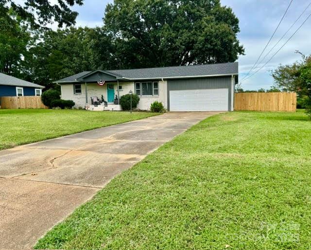 1535 Rolling Meadow Lane Property Photo 2