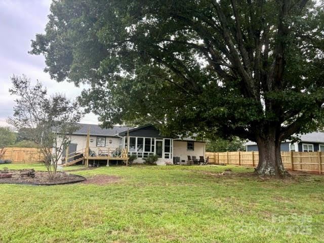 1535 Rolling Meadow Lane Property Photo 32