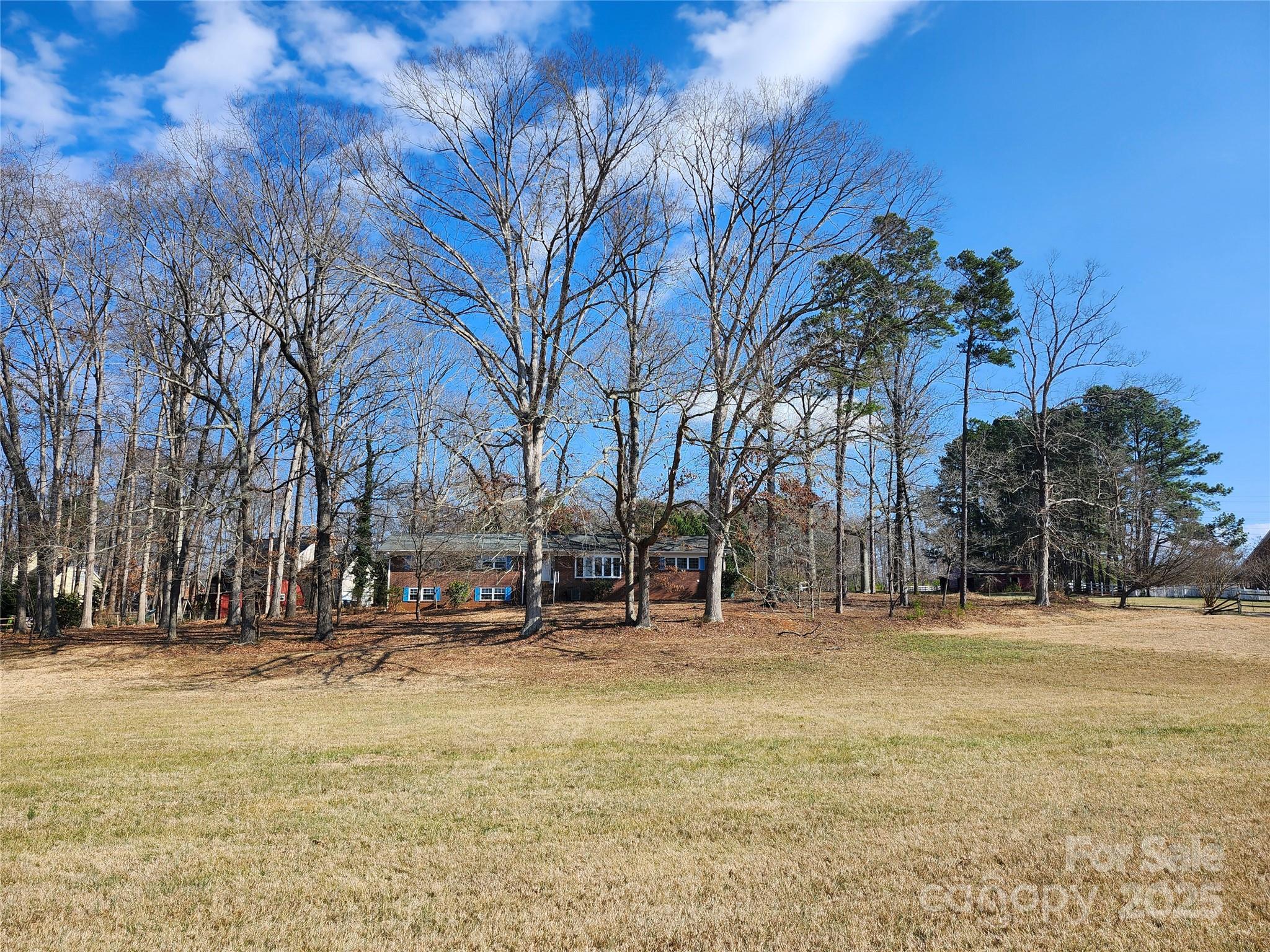11201 Idlewild Road Property Photo