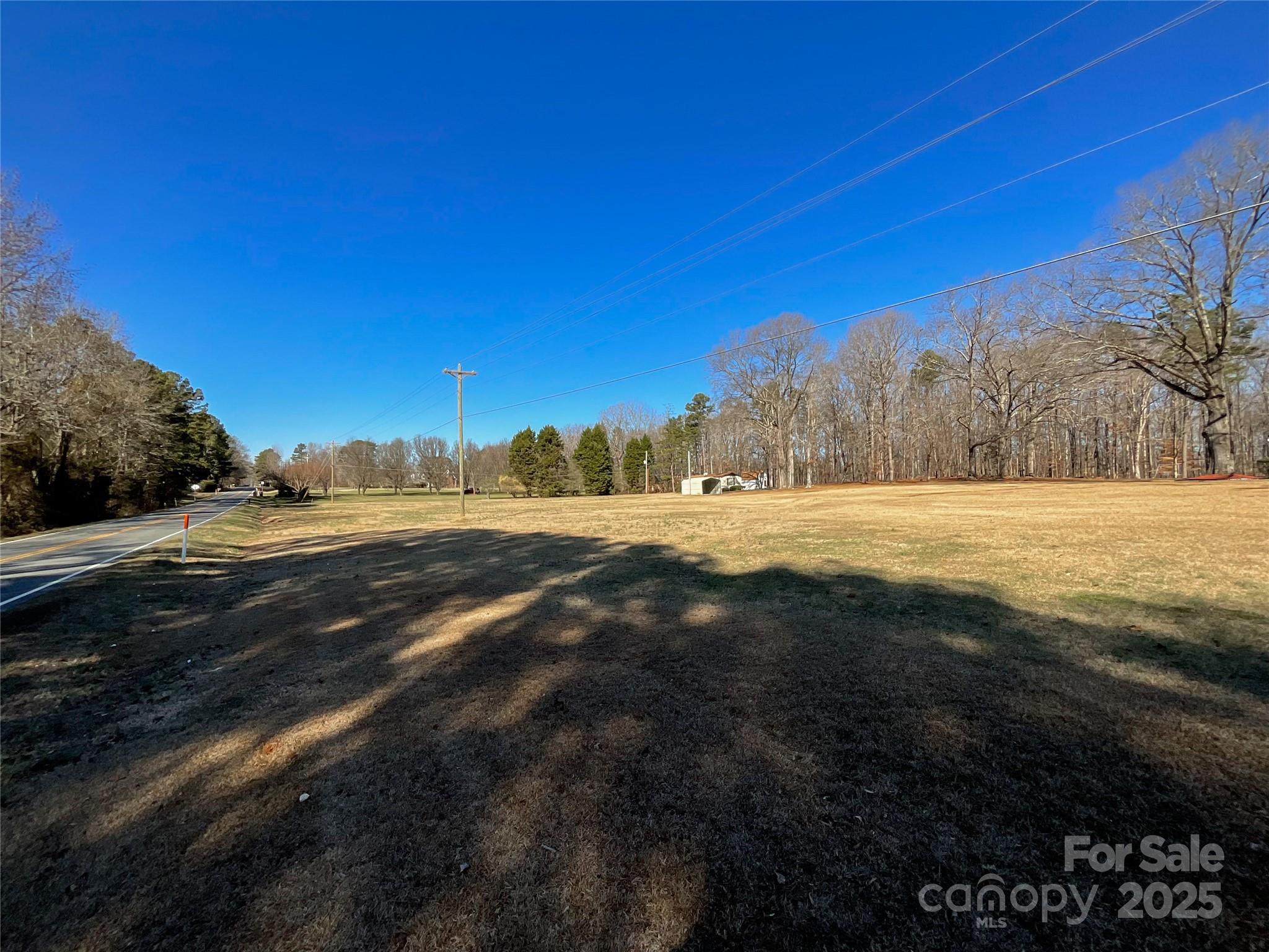 3009 Forest Lawn Drive Property Photo 5