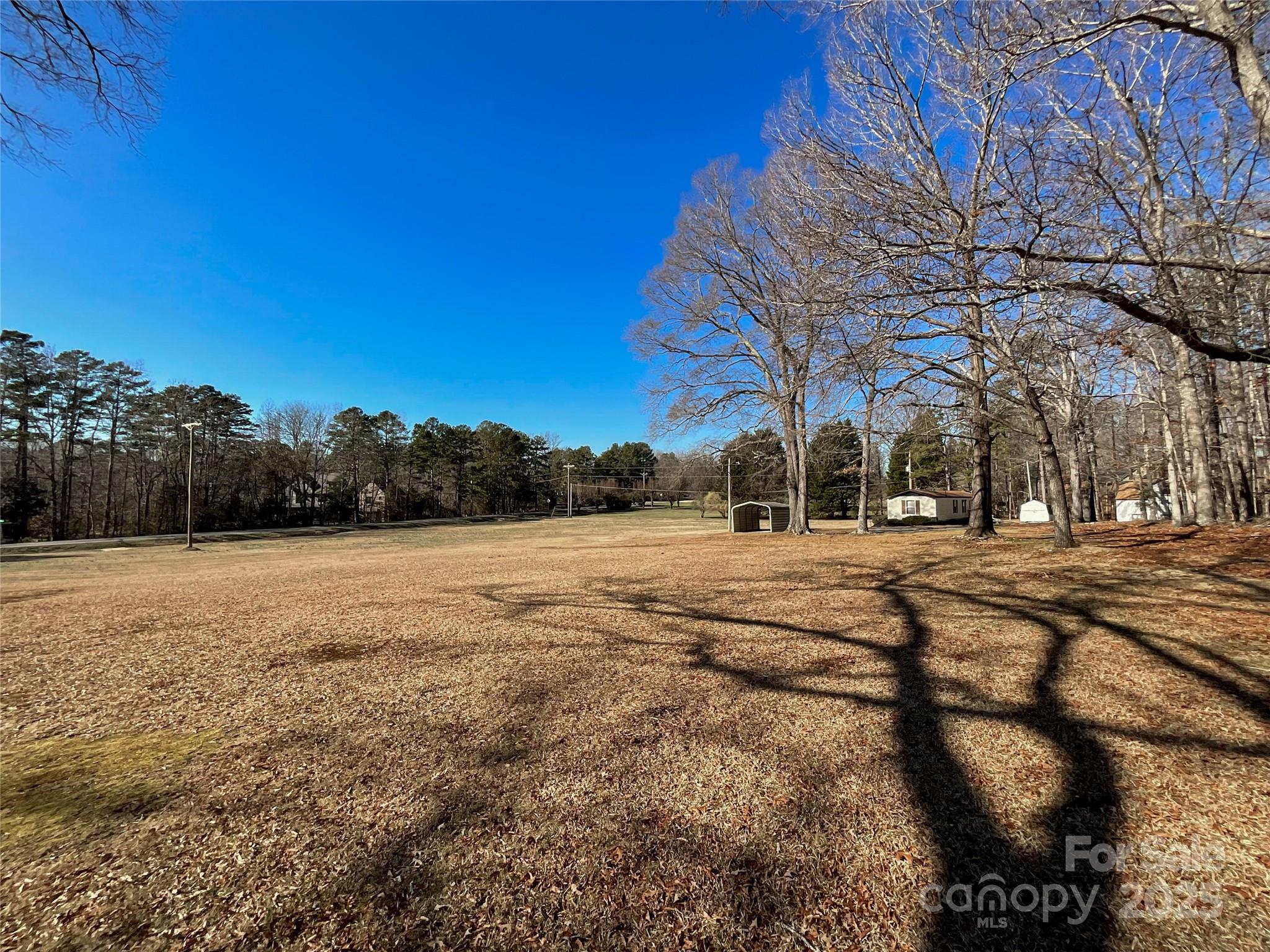 3009 Forest Lawn Drive Property Photo 23