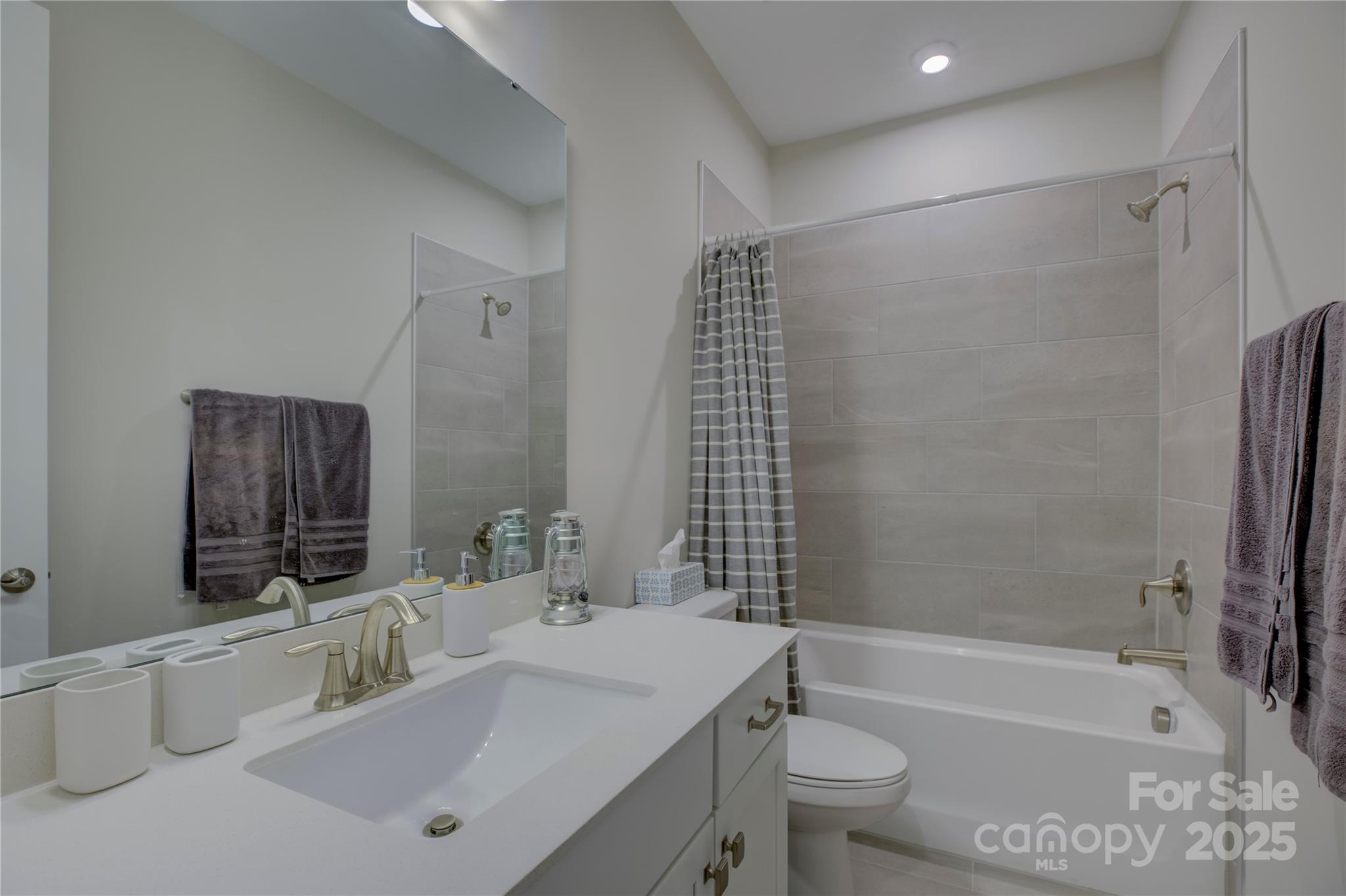 9515 Liberty Hill Drive Property Photo 43