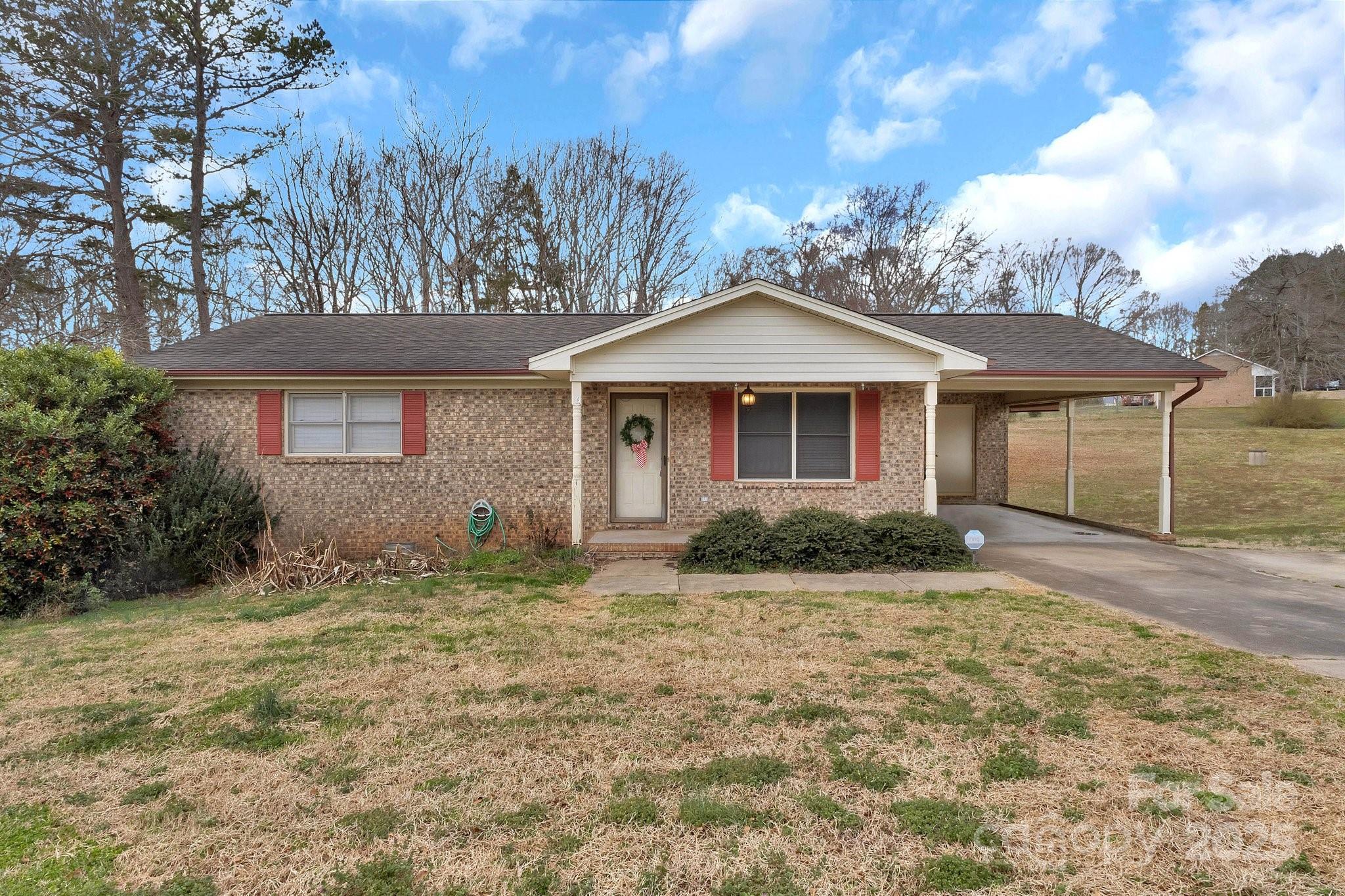 138 Shadowgate Drive Property Photo