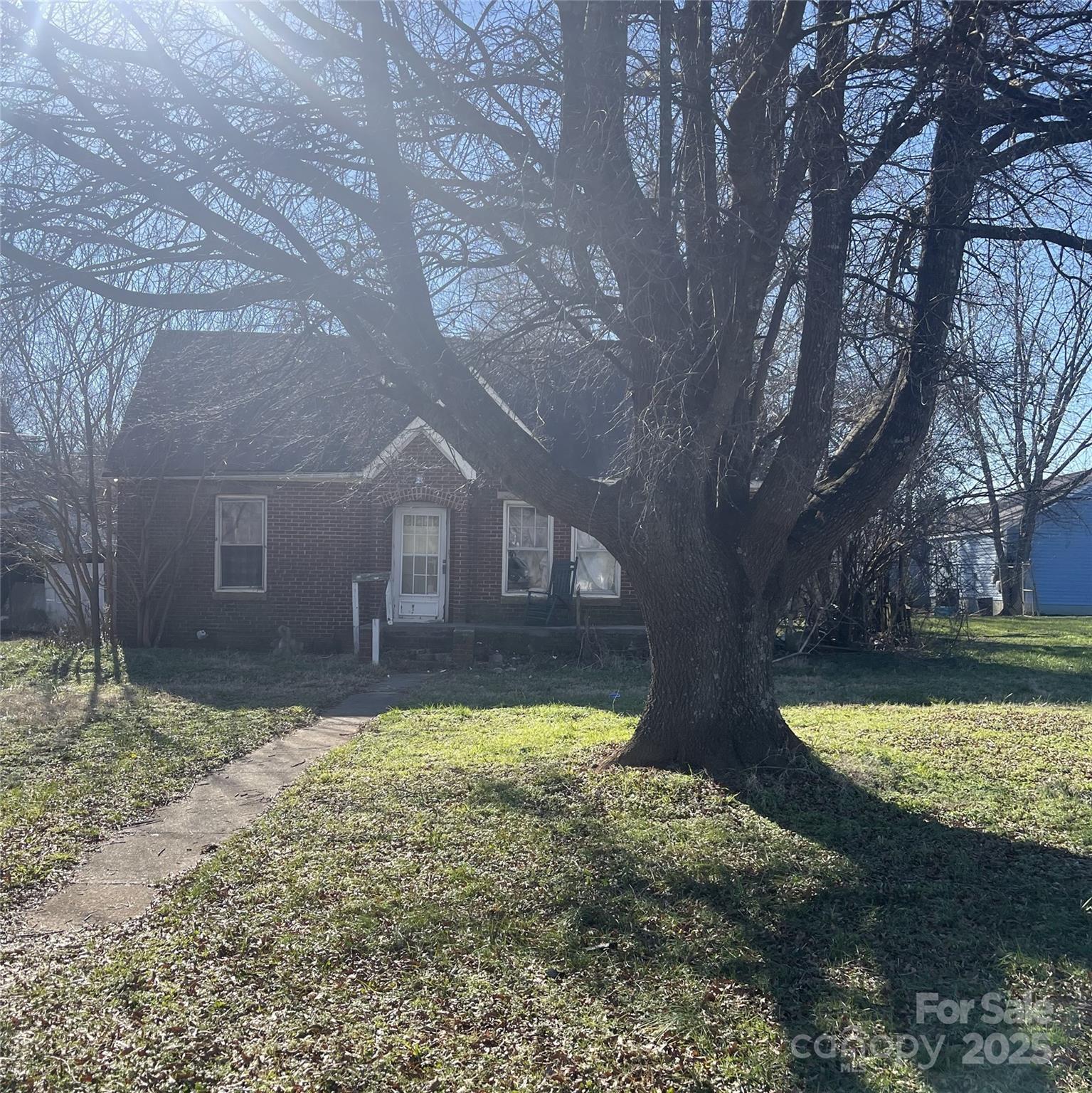815 E Lafayette Street Property Photo