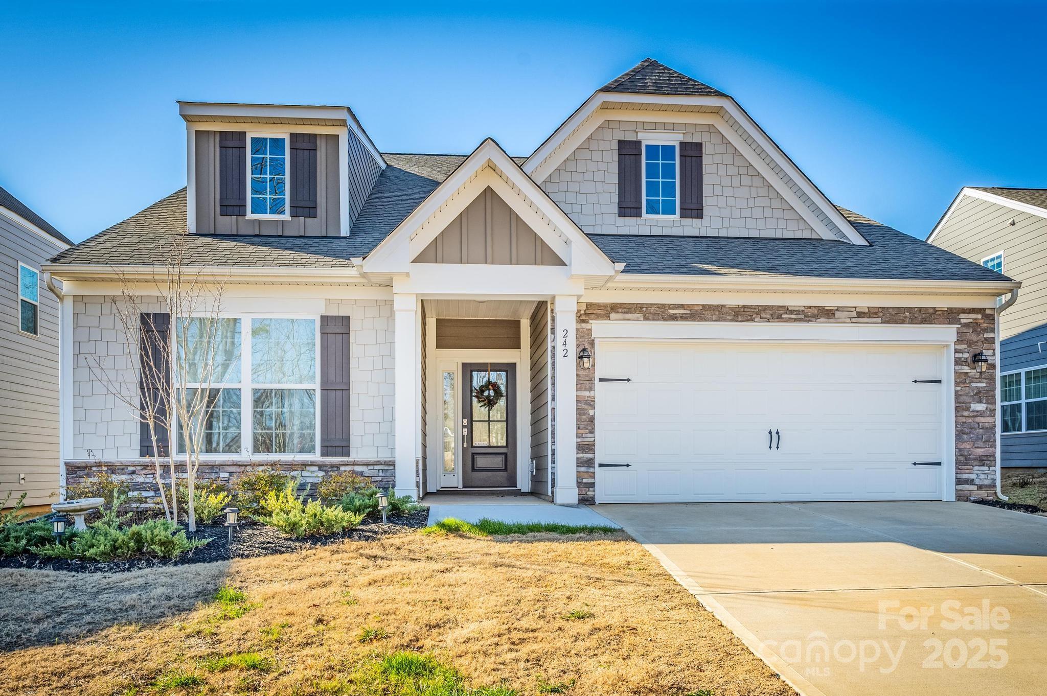 242 White Apple Way Property Photo