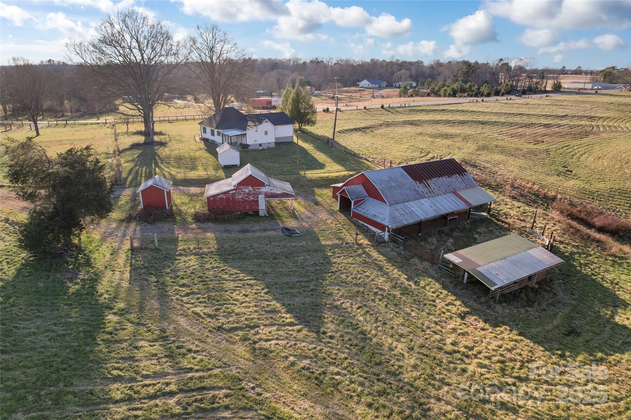 956 Stony Point Road Property Photo